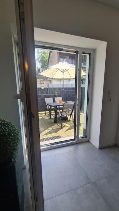 Grosse Moderne Ferienwohnung Auch Als Monteur Unterkunft Nutzbar, In Stolberg - Vicht Esterno foto