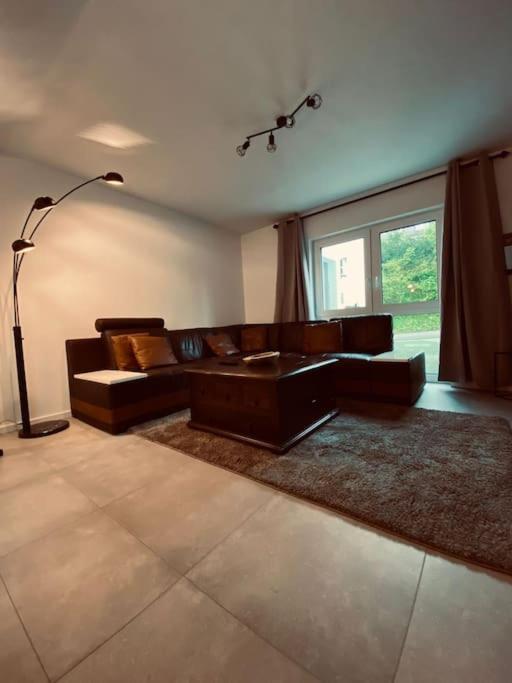 Grosse Moderne Ferienwohnung Auch Als Monteur Unterkunft Nutzbar, In Stolberg - Vicht Esterno foto