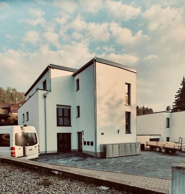 Grosse Moderne Ferienwohnung Auch Als Monteur Unterkunft Nutzbar, In Stolberg - Vicht Esterno foto