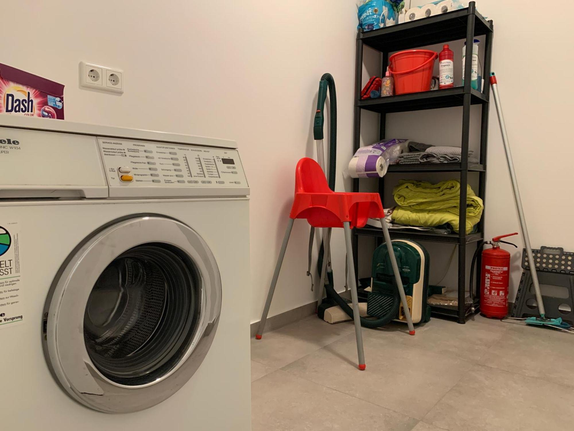 Grosse Moderne Ferienwohnung Auch Als Monteur Unterkunft Nutzbar, In Stolberg - Vicht Esterno foto